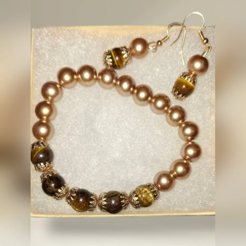 Set Tigers Eye Gold Faux Pearl Stretch Beaded Bracelet And Dangle Earrings